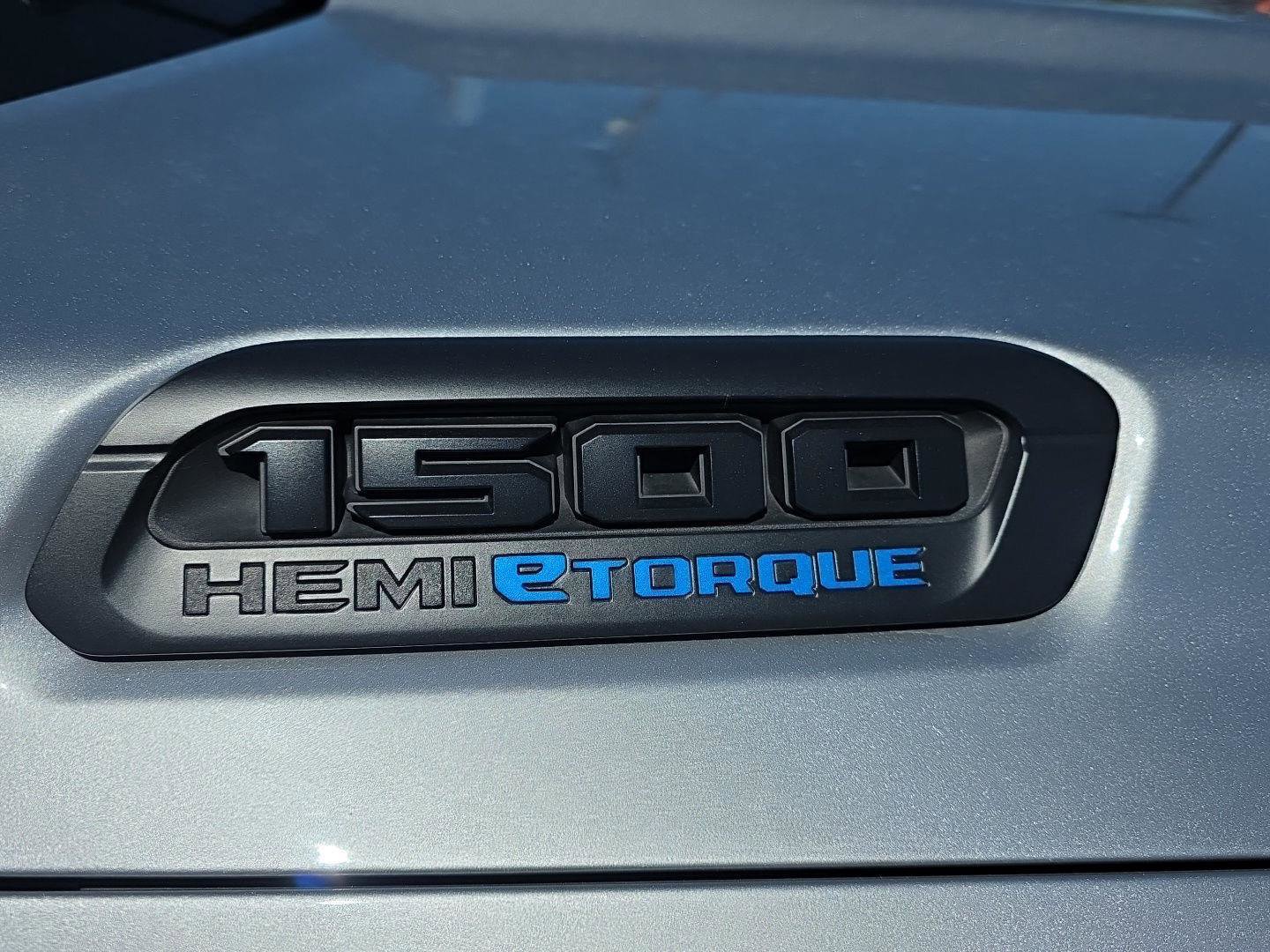 Used 2022 RAM 1500 Big Horn AWD/4WD image 7
