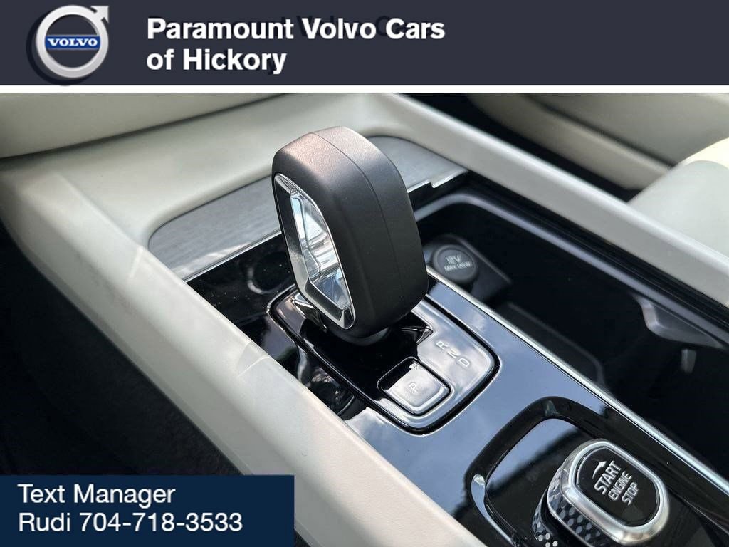 New 2026 Volvo V60 B5 Cross Country Plus w/ Protection Package Premier image 26