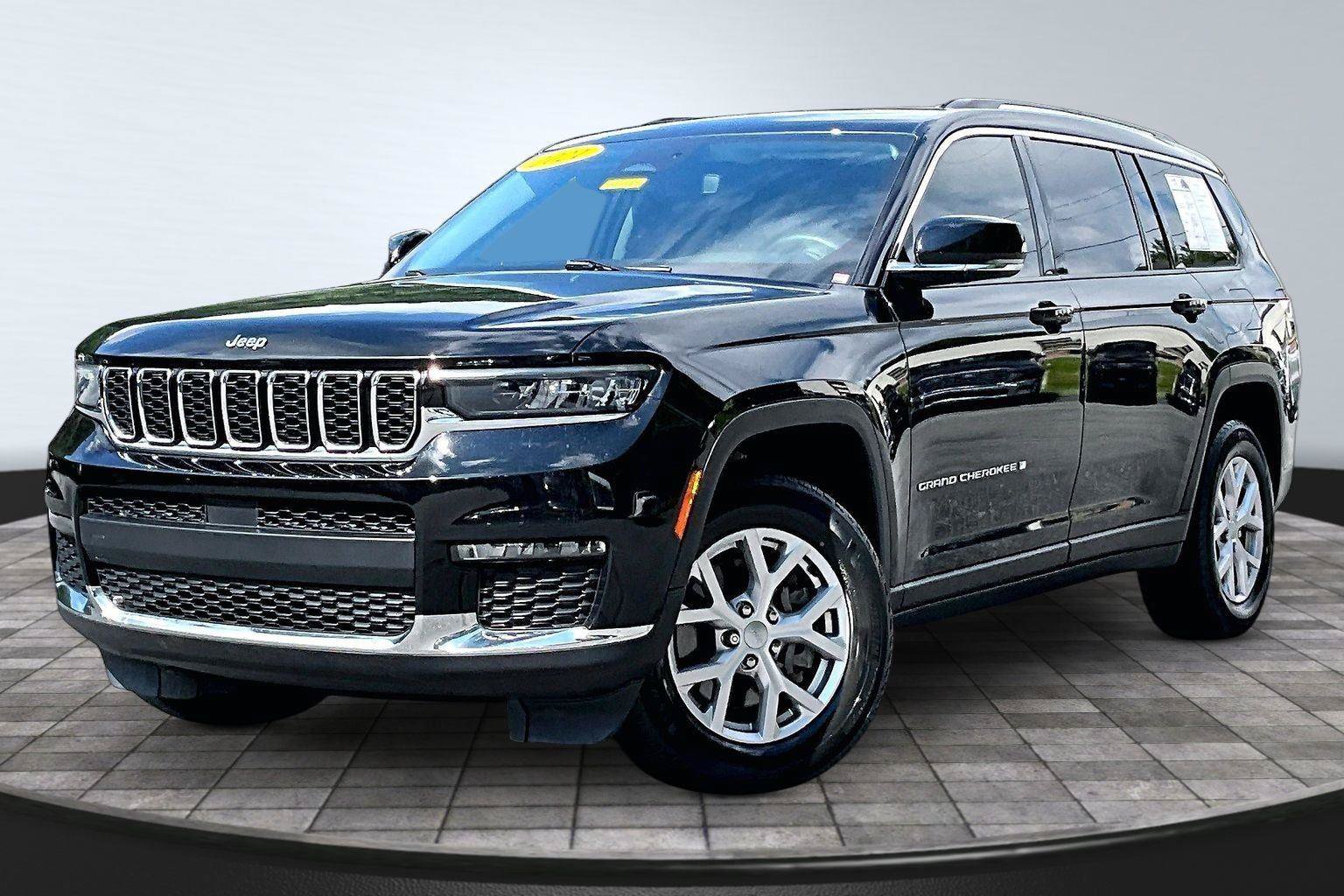 Used 2021 Jeep Grand Cherokee L Limited AWD/4WD image 12