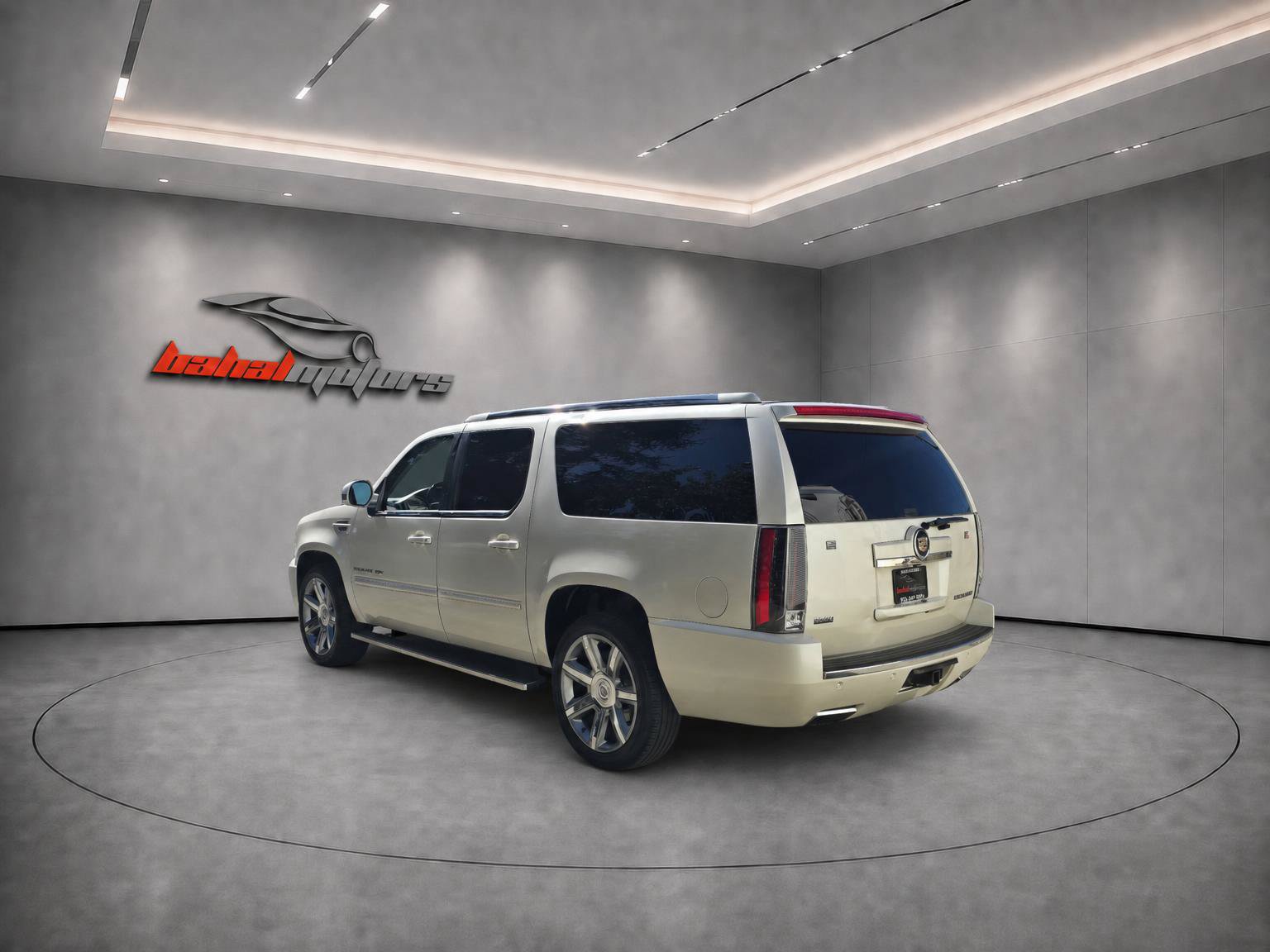 Used 2012 Cadillac Escalade ESV Premium AWD/4WD image 12