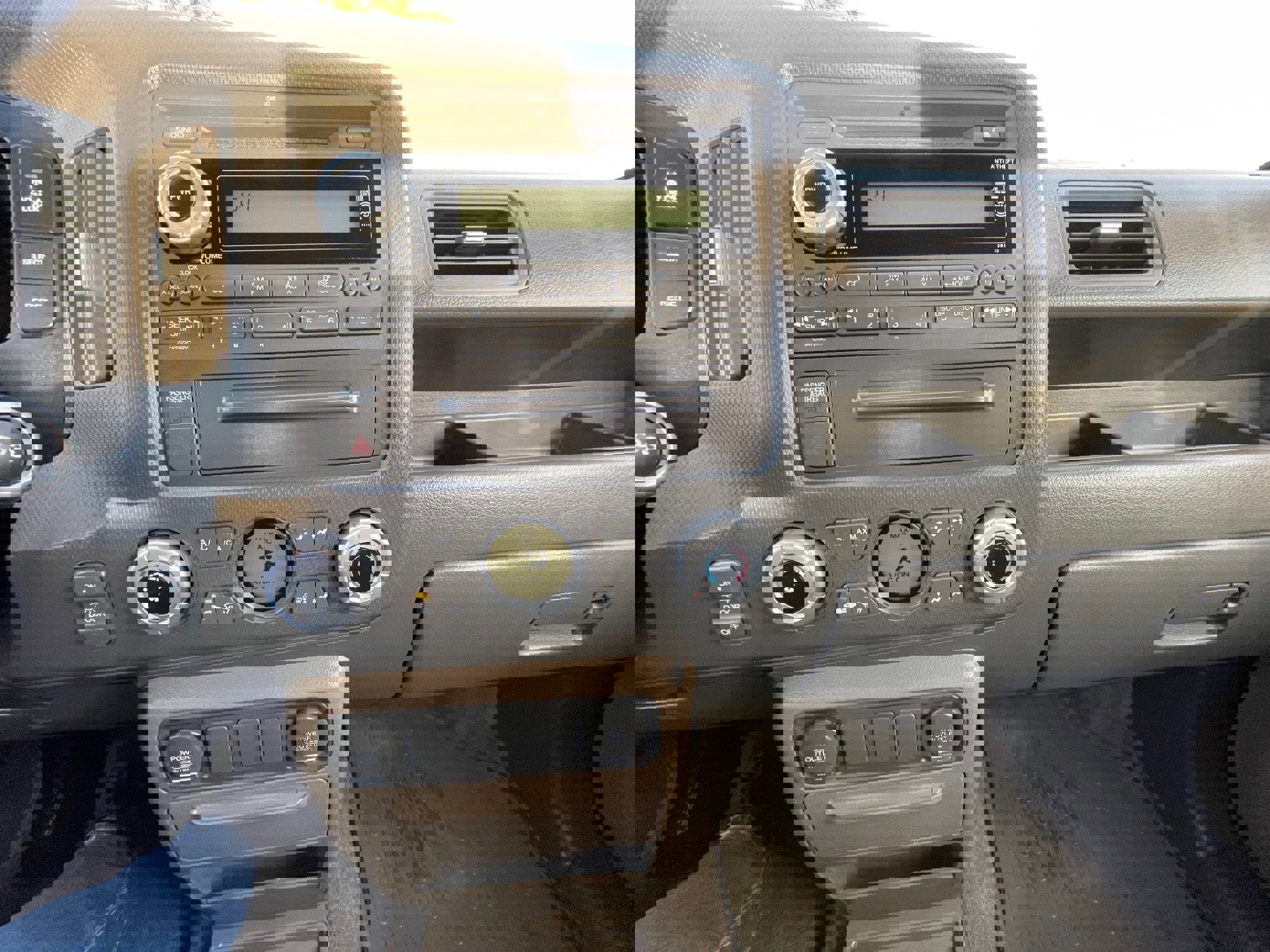 Used 2007 Honda Ridgeline RT image 16