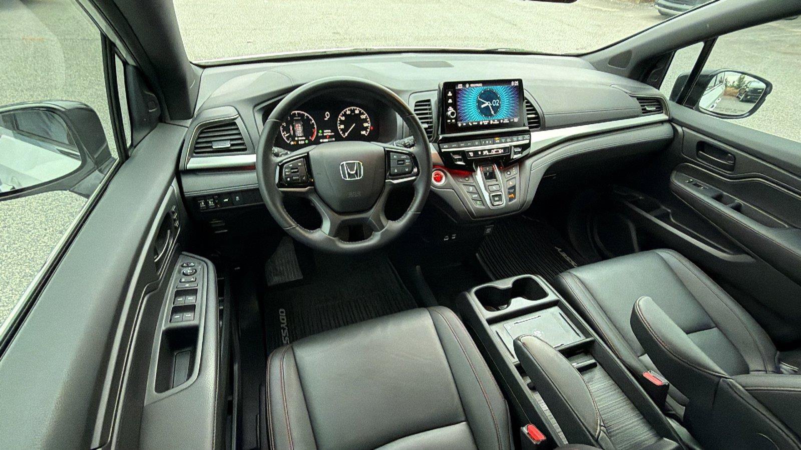 Used 2025 Honda Odyssey Sport-L image 25