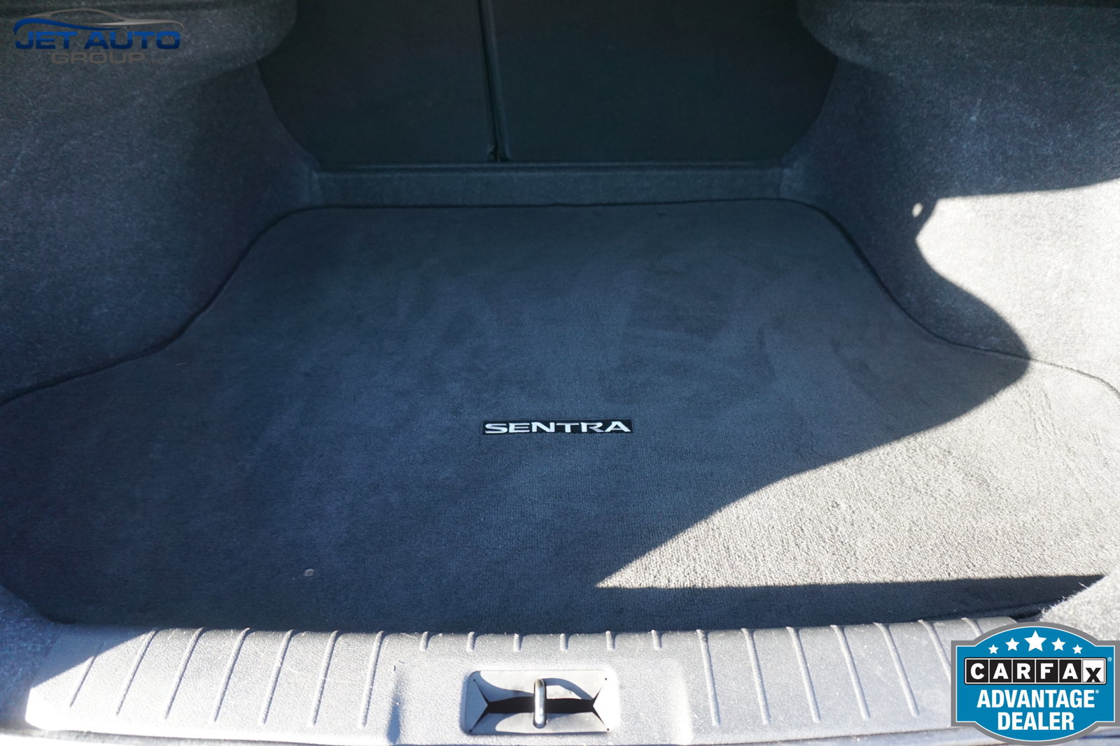 Used 2021 Nissan Sentra SR FWD image 17