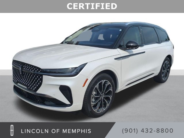 Used 2025 Lincoln Nautilus Reserve