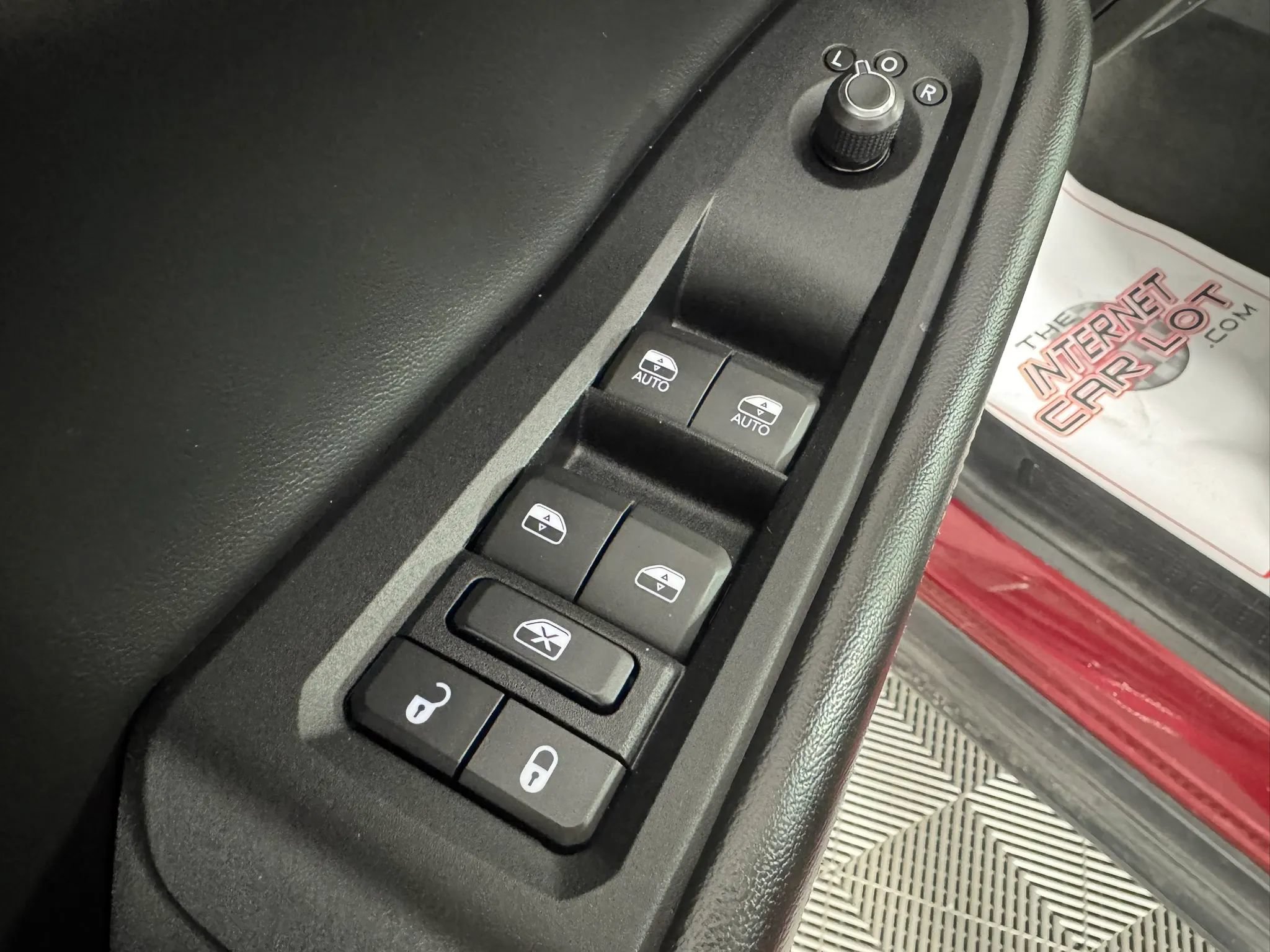 Used 2023 Jeep Grand Cherokee L Laredo AWD/4WD image 42