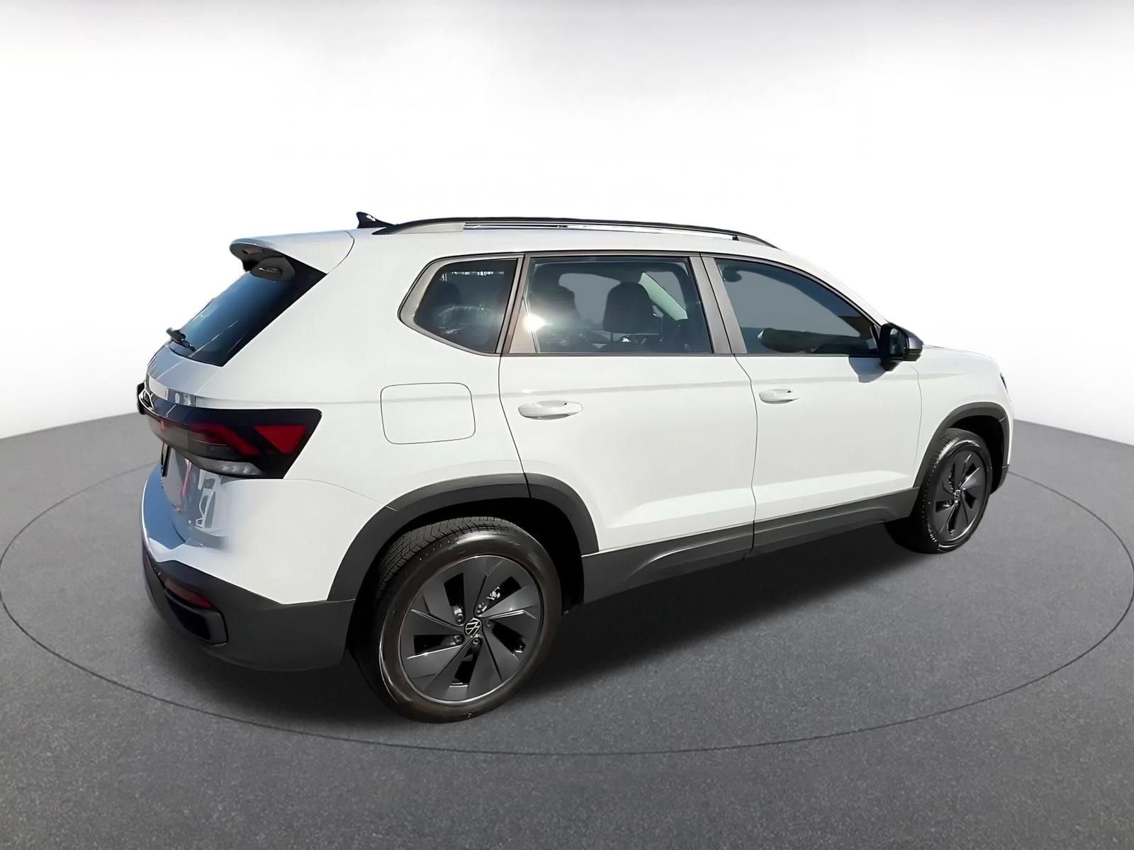 Used 2026 Volkswagen Taos S FWD image 15