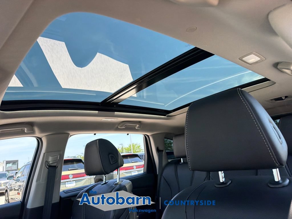 Used 2024 Acura MDX SH-AWD w/ Technology Package image 20