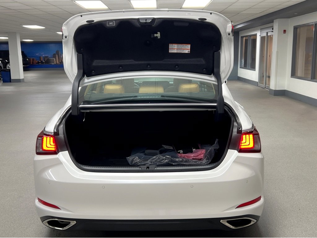 New 2025 Lexus ES 350 w/ Premium Package image 29