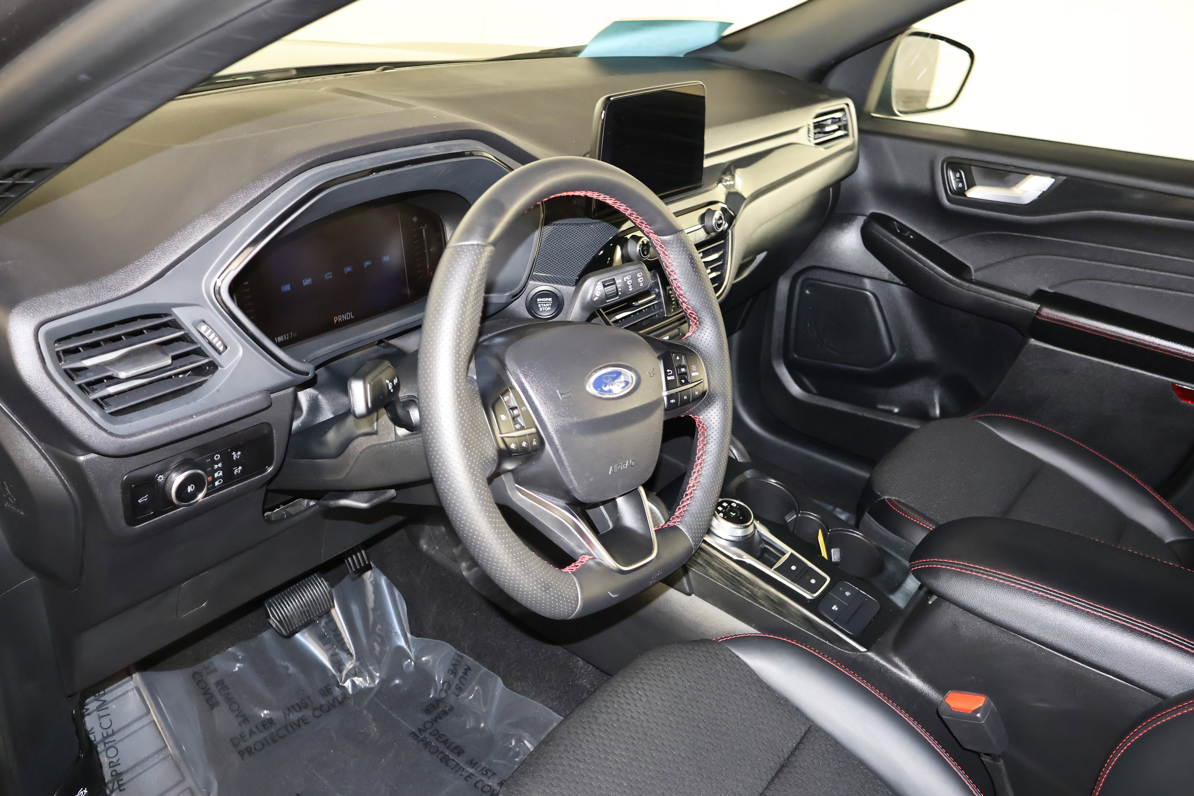 Used 2025 Ford Escape ST-Line Select image 36