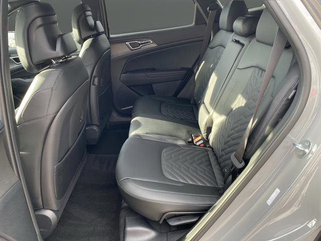 New 2026 Kia Sportage X-Line w/ X-Line Premium Package AWD/4WD image 34