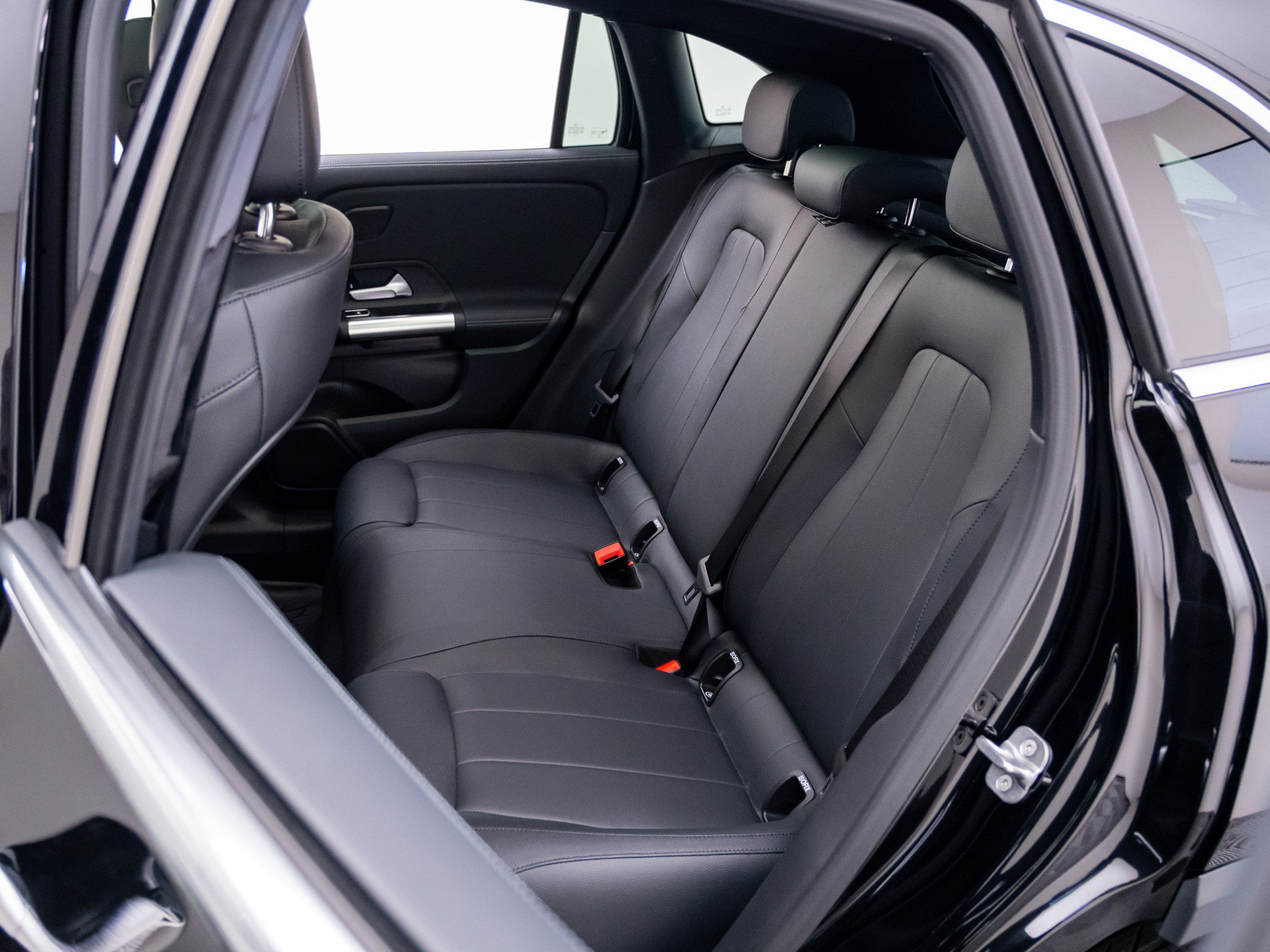 New 2026 Mercedes-Benz GLA 250 4MATIC image 18