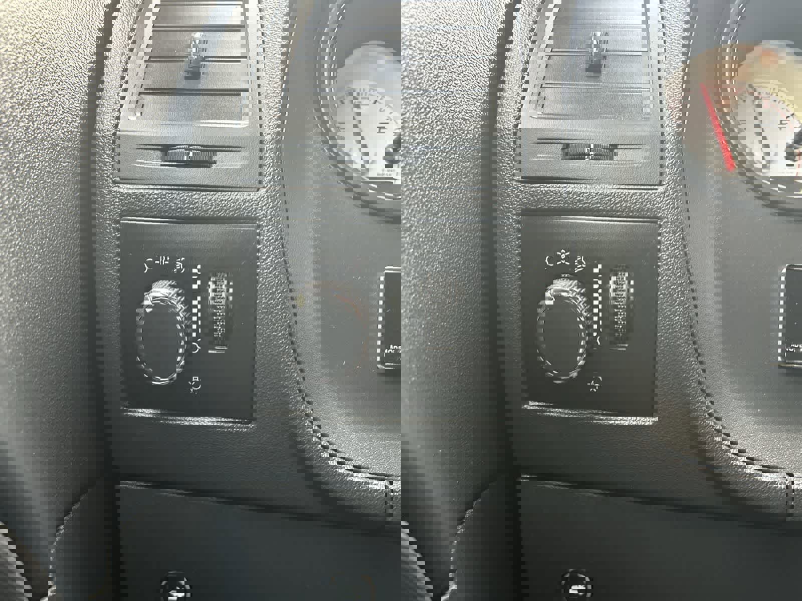 Used 2013 Dodge Challenger SXT w/ Super Sport Group image 15