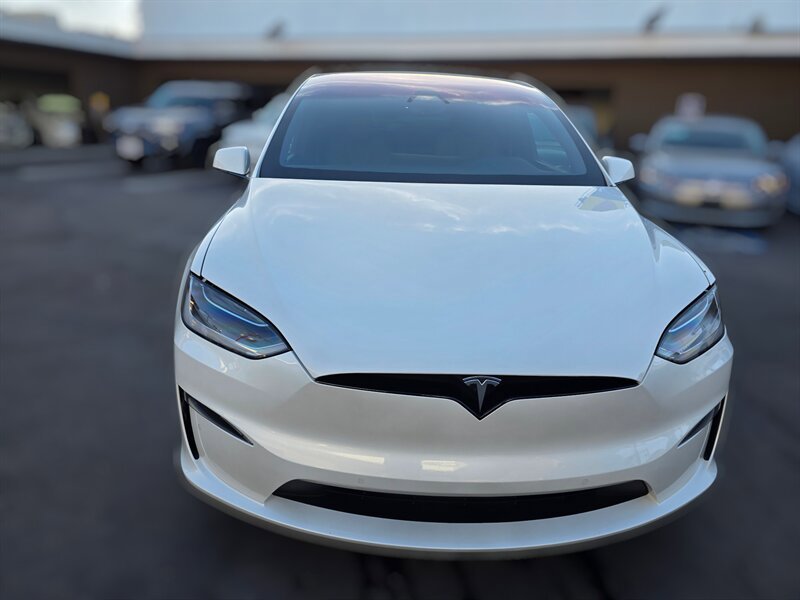 Used 2022 Tesla Model X image 10