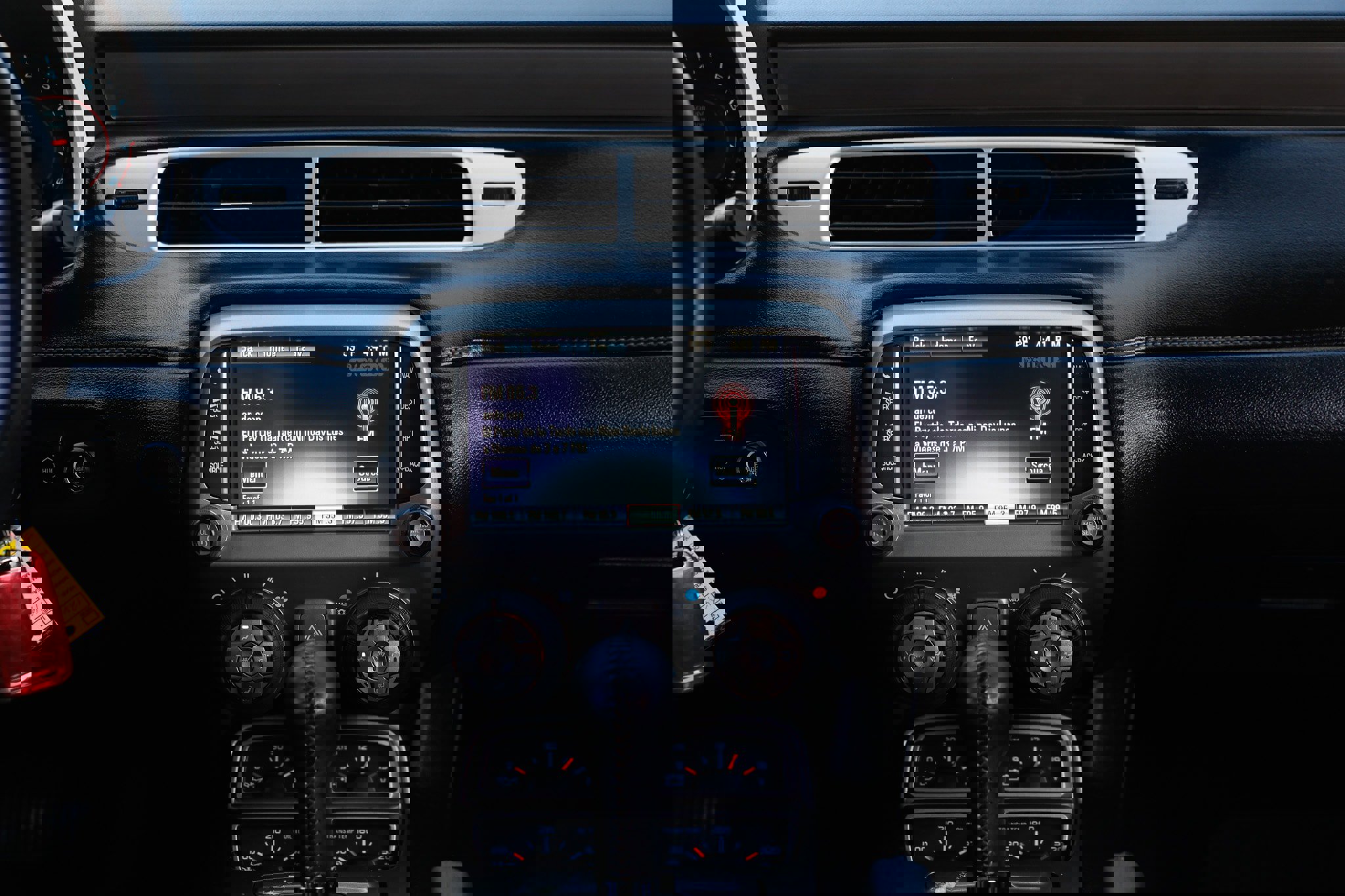 Used 2015 Chevrolet Camaro LT w/ RS Package image 40