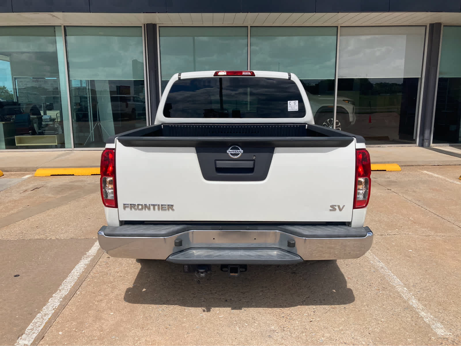 Used 2019 Nissan Frontier SV RWD image 6