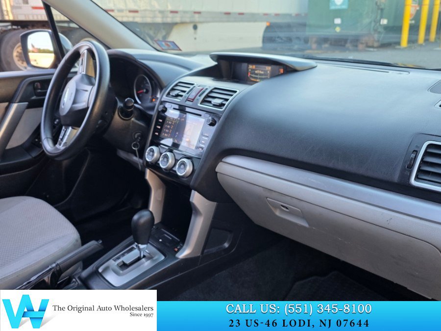 Used 2016 Subaru Forester 2.5i Premium w/ All-Weather Package AWD/4WD image 14