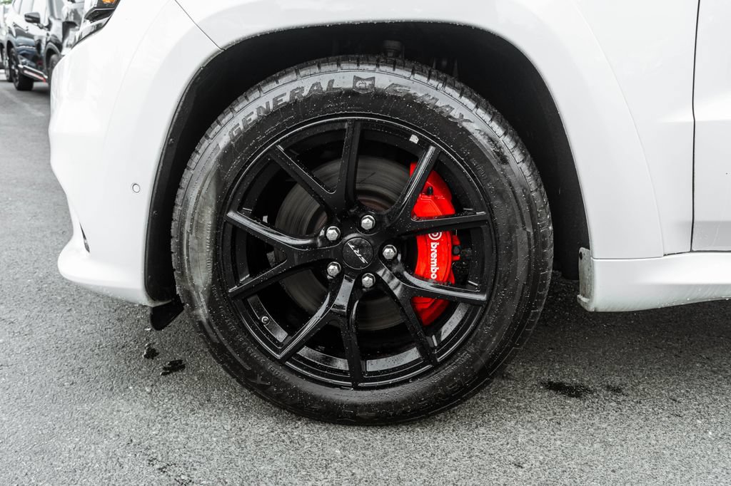 Used 2020 Jeep Grand Cherokee SRT w/ Trailer Tow Group IV AWD/4WD image 36