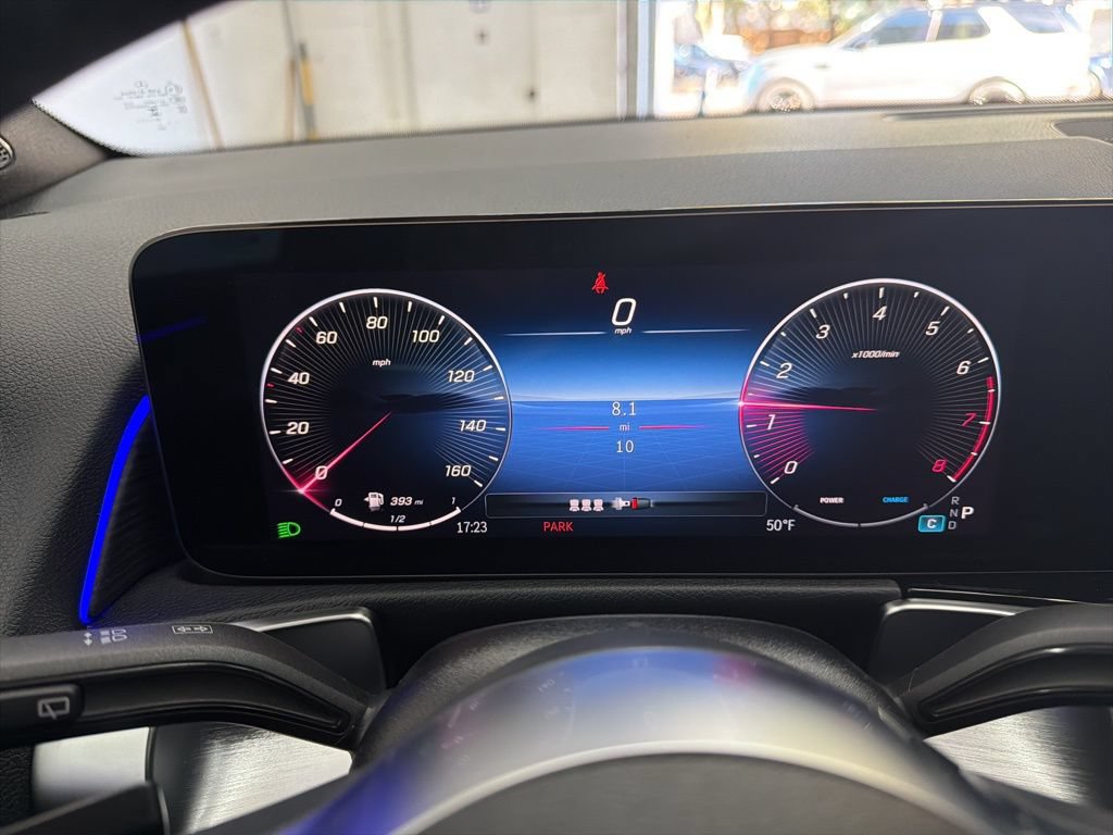 Used 2026 Mercedes-Benz GLB 250 image 31