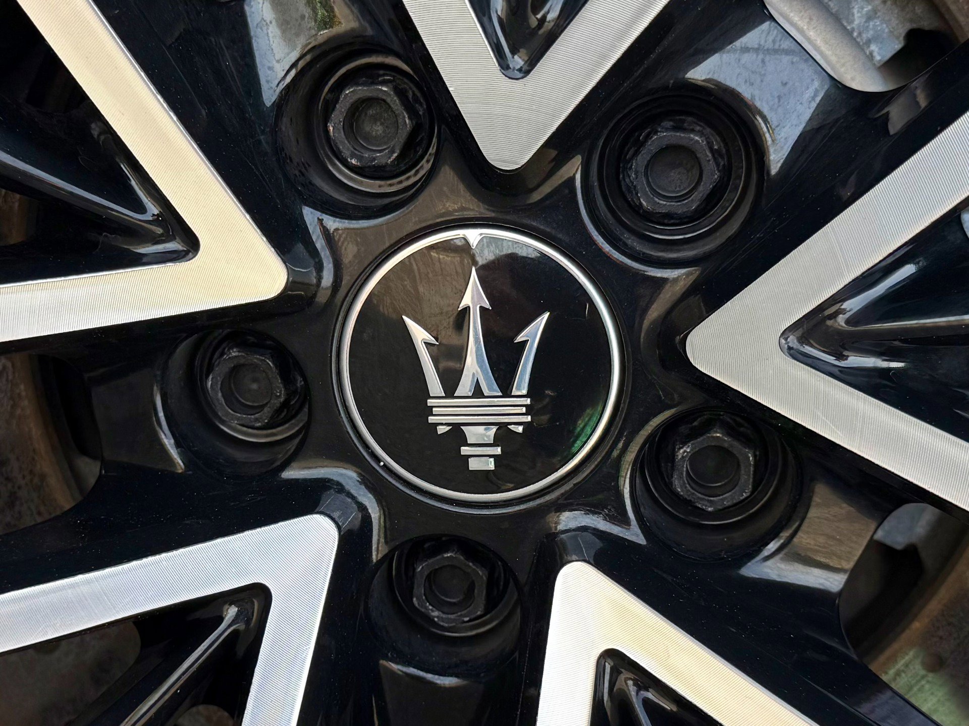 Used 2024 Maserati Grecale Trofeo image 54