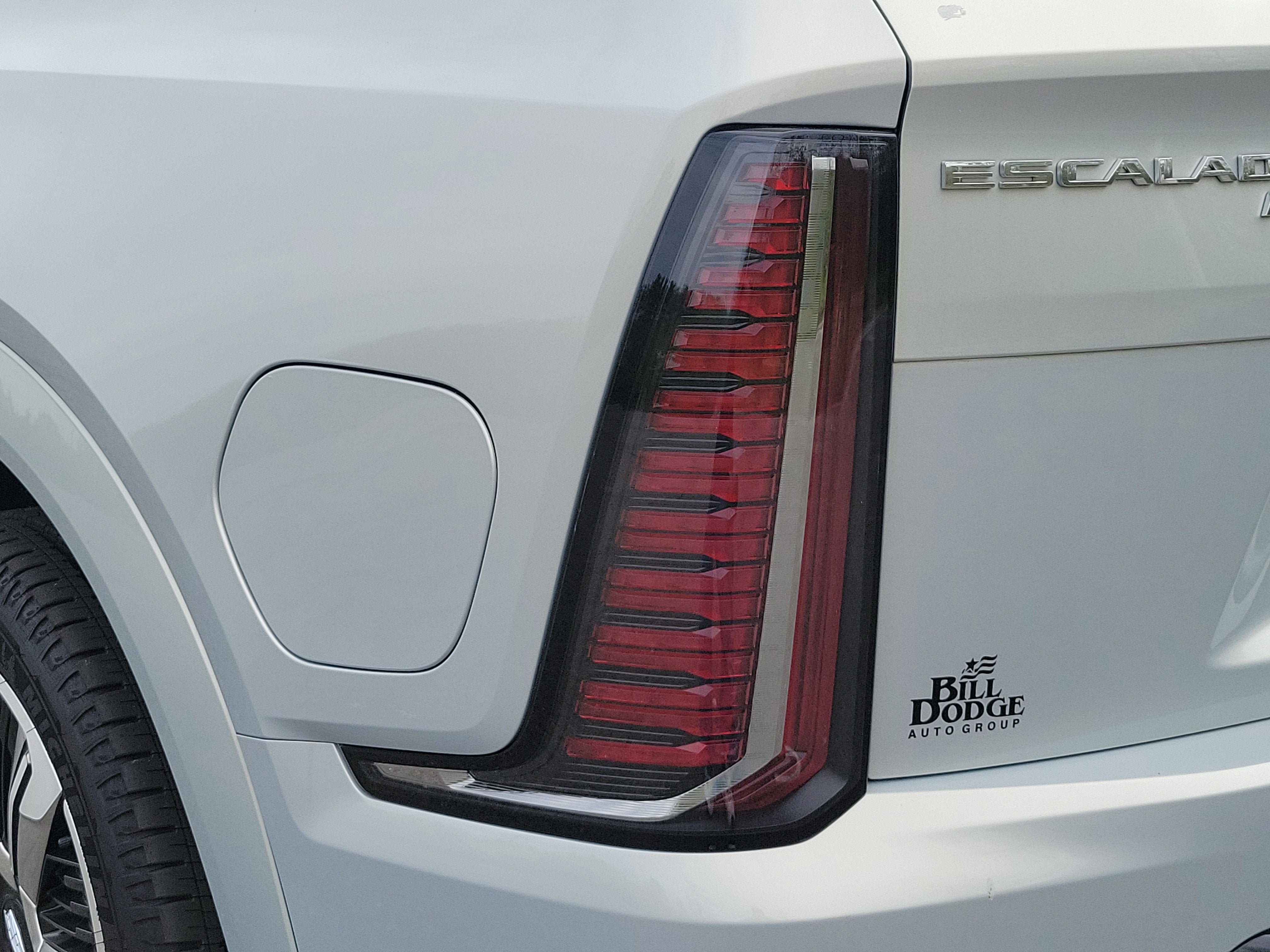 New 2025 Cadillac Escalade IQ Luxury 2 AWD/4WD image 15