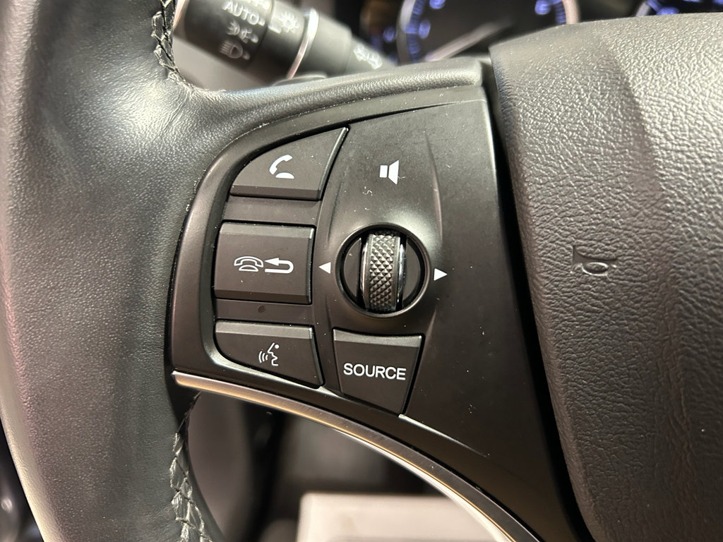 Used 2020 Acura MDX SH-AWD image 14