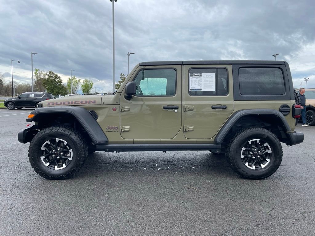 Used 2025 Jeep Wrangler Unlimited Rubicon image 4