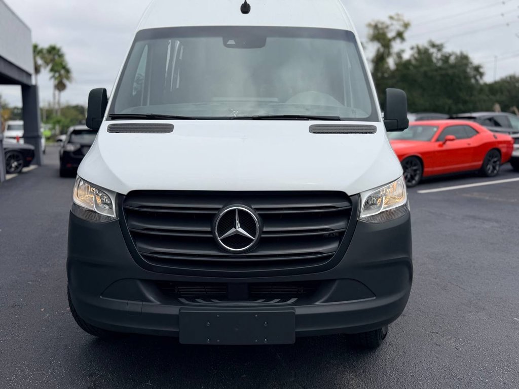 Used 2019 Mercedes-Benz Sprinter 2500 image 2