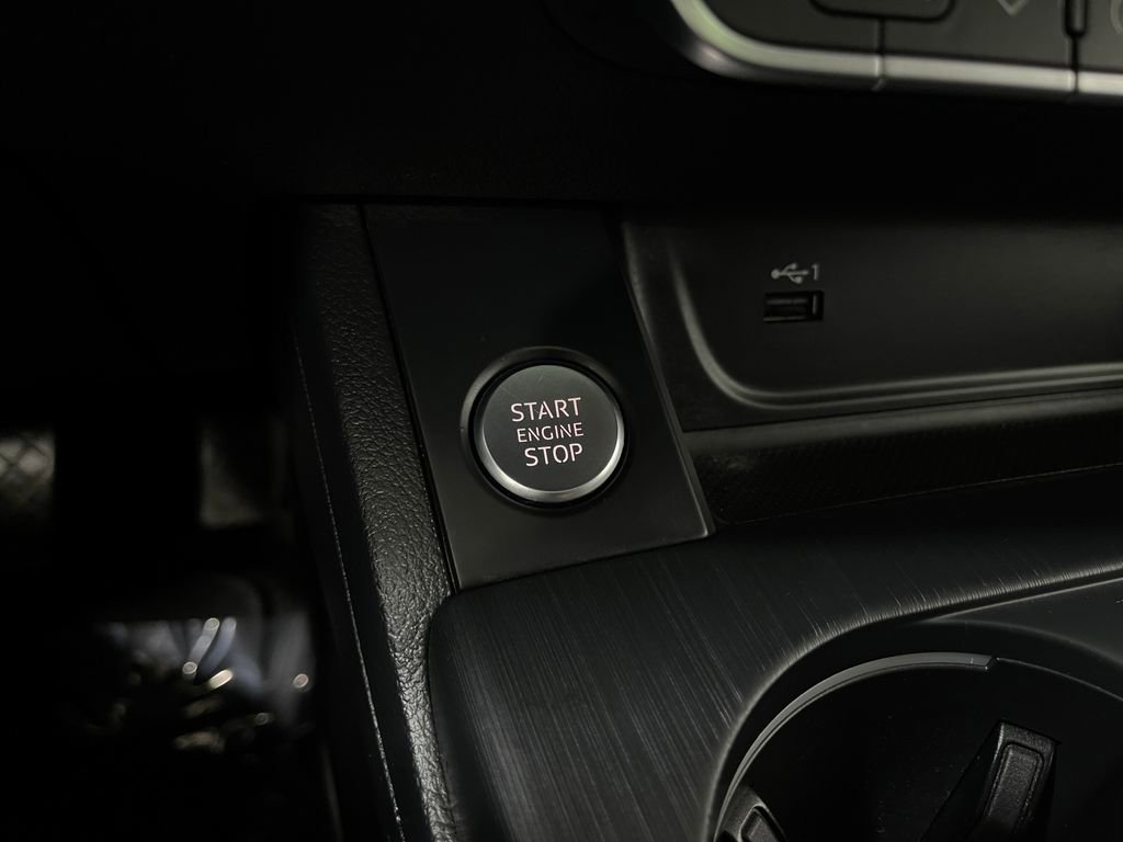 Used 2018 Audi A4 2.0T Ultra Premium Plus w/ Premium Plus Package image 23