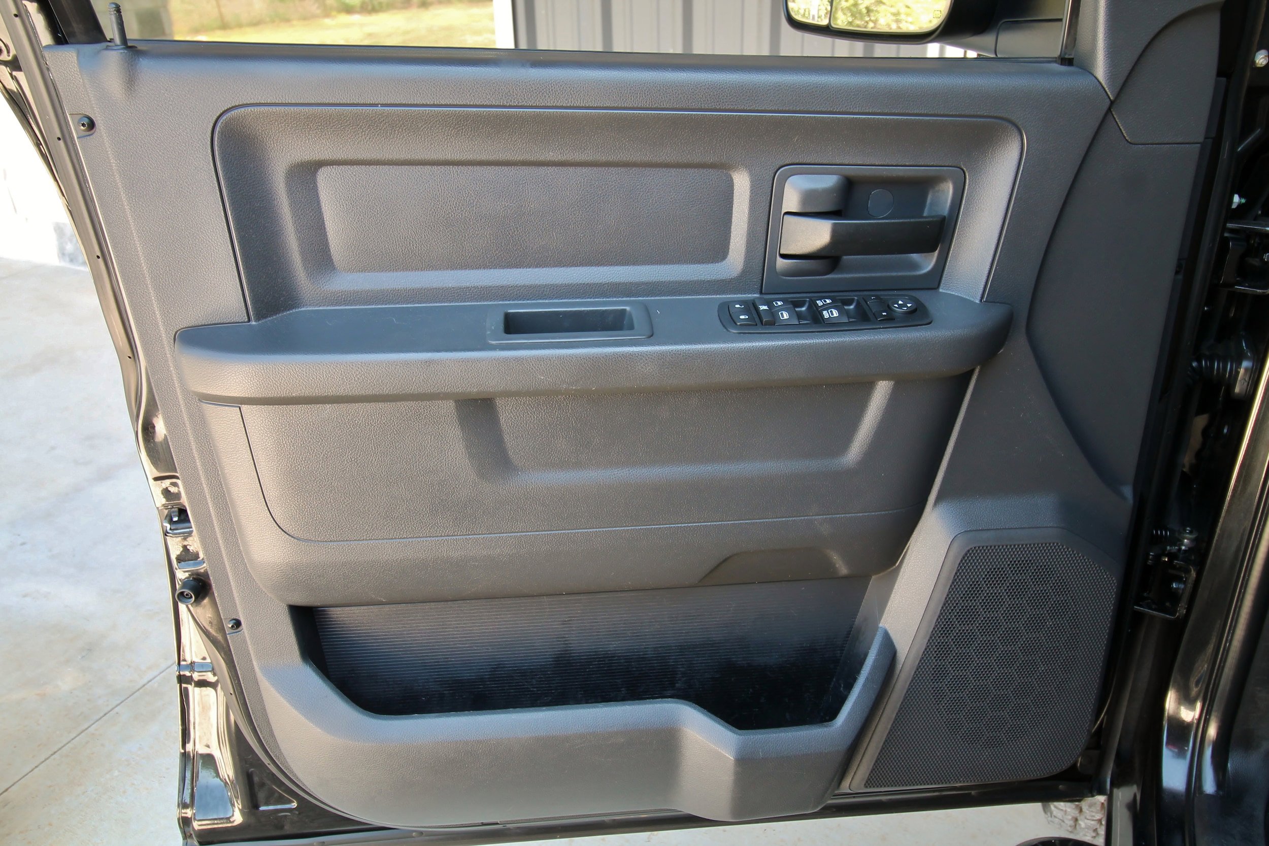 Used 2010 Dodge Ram 3500 Truck ST w/ ST Popular Equipment Group AWD/4WD image 18