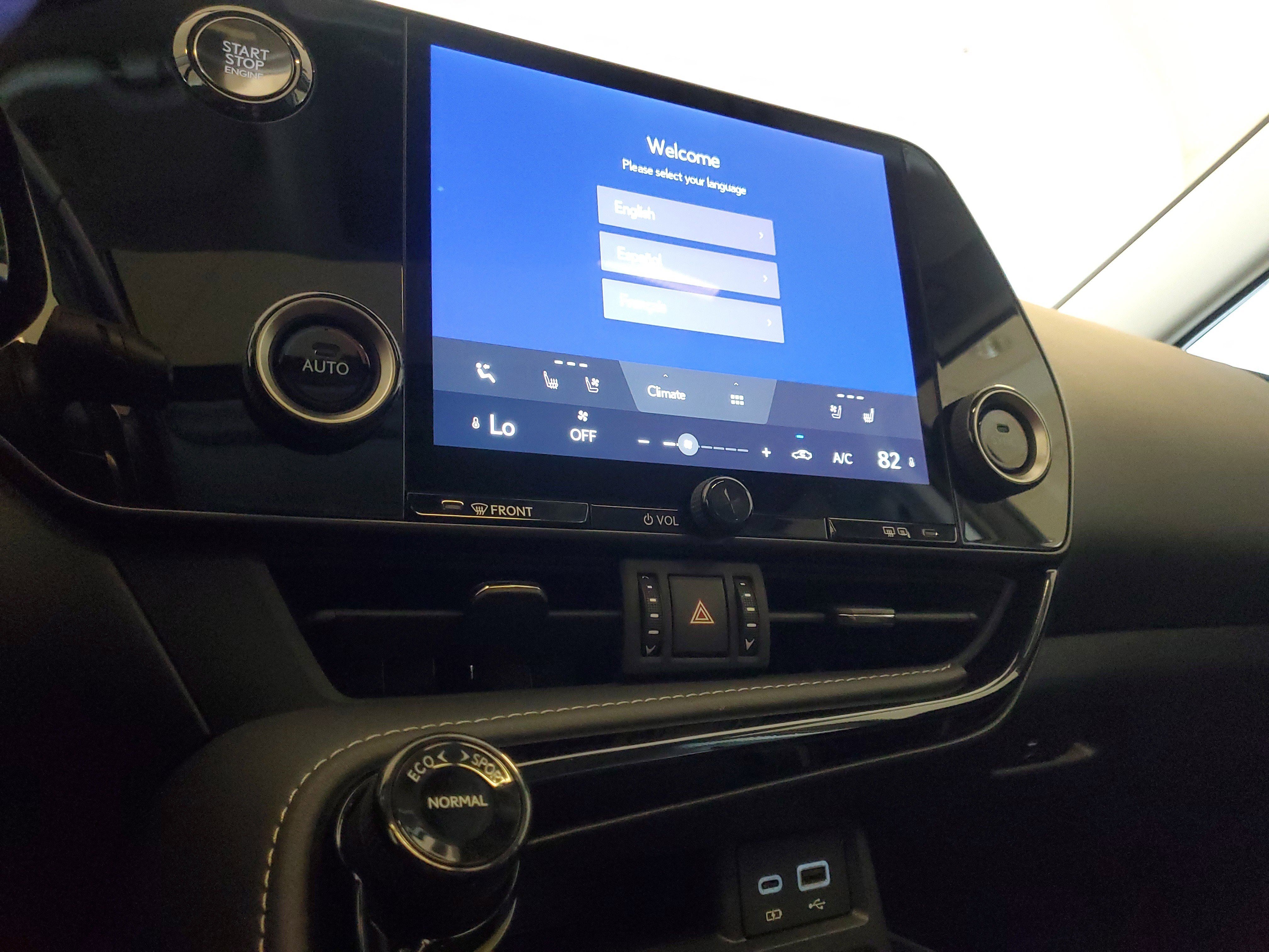 Used 2025 Lexus NX 250 FWD w/ Accessory Package (Z1) image 30