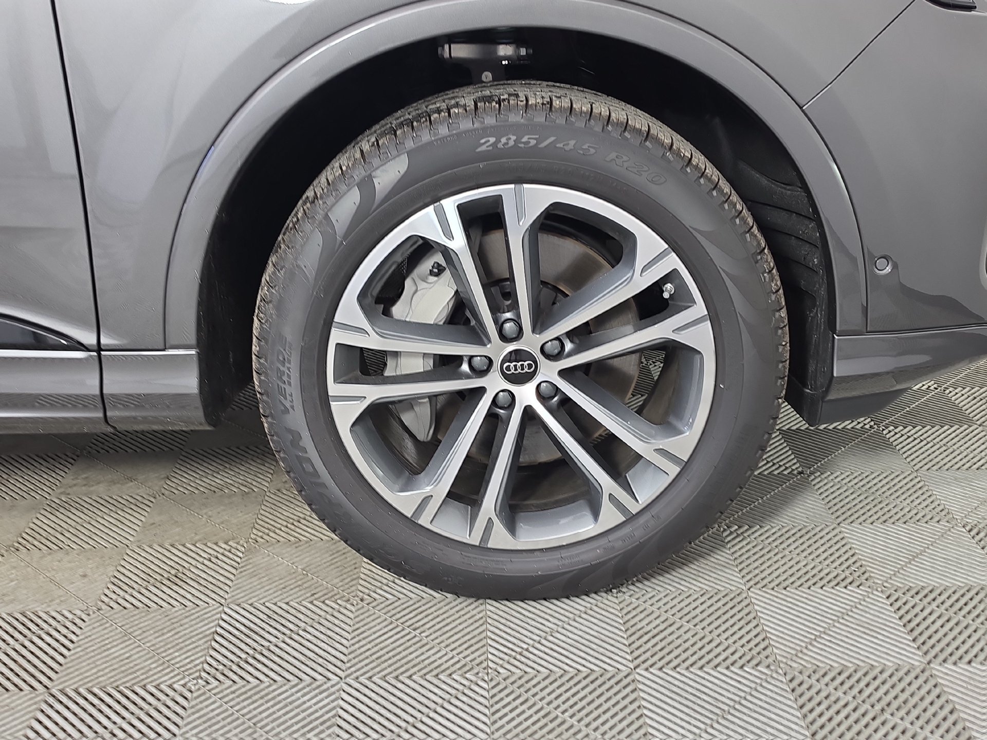 New 2026 Audi Q7 2.0T Premium AWD/4WD image 8