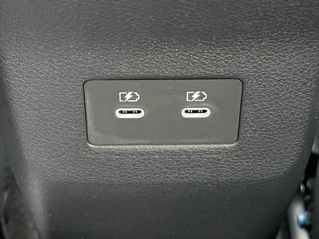 New 2026 Nissan Kicks SR w/ Cold Weather Package AWD/4WD image 31