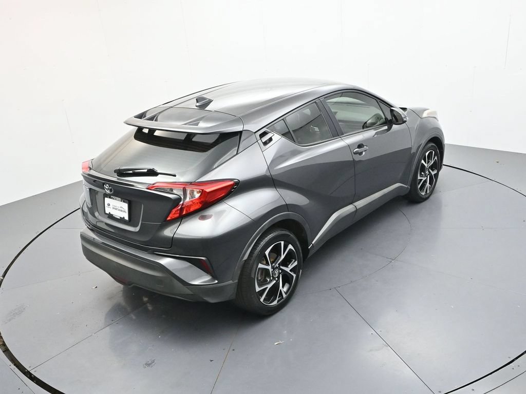Used 2018 Toyota C-HR XLE FWD image 23
