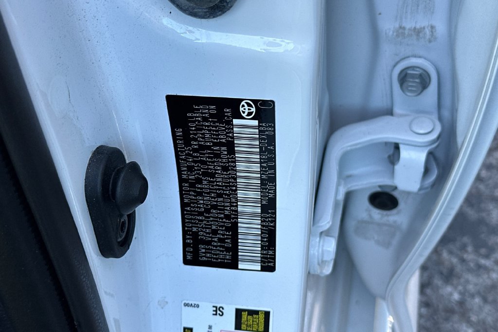 Certified 2025 Toyota Corolla LE FWD image 25