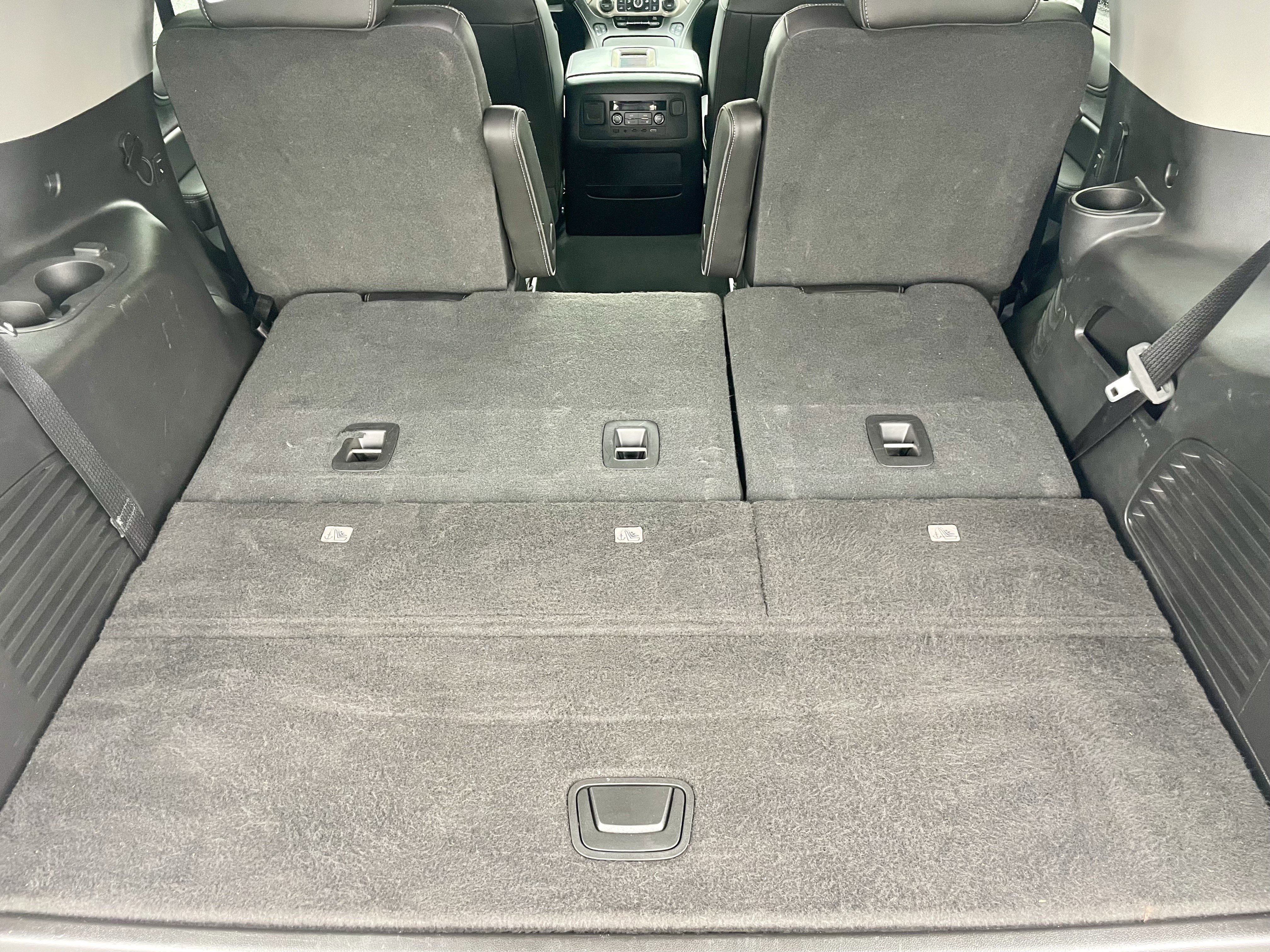 Used 2020 GMC Yukon Denali w/ Open Road Package image 38