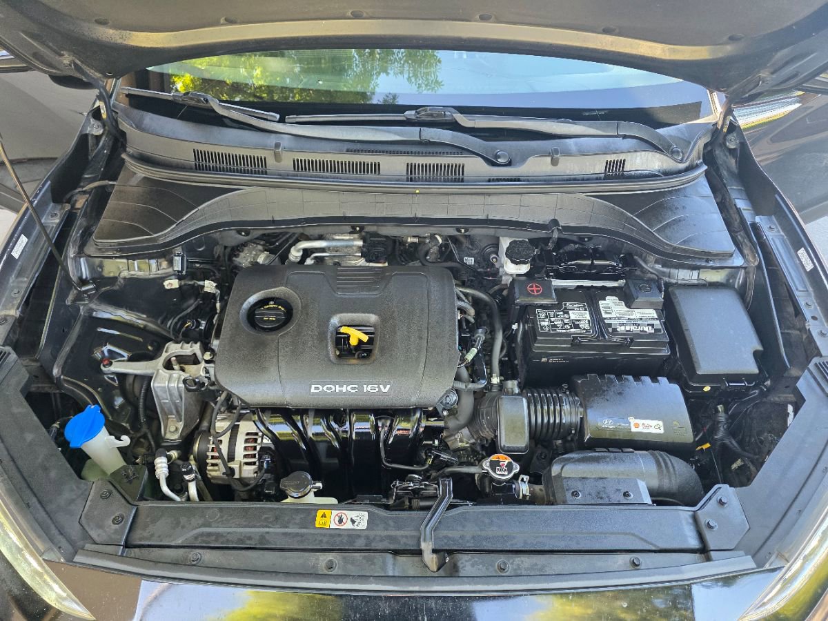 Used 2018 Hyundai Kona SEL w/ SEL Tech Package 02 FWD image 14