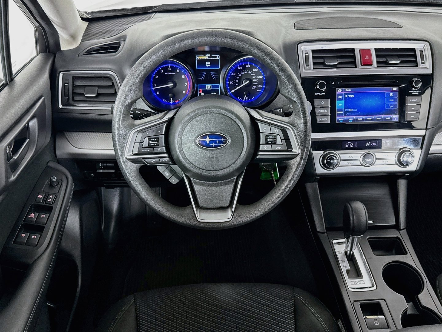Used 2019 Subaru Outback 2.5i AWD/4WD image 14