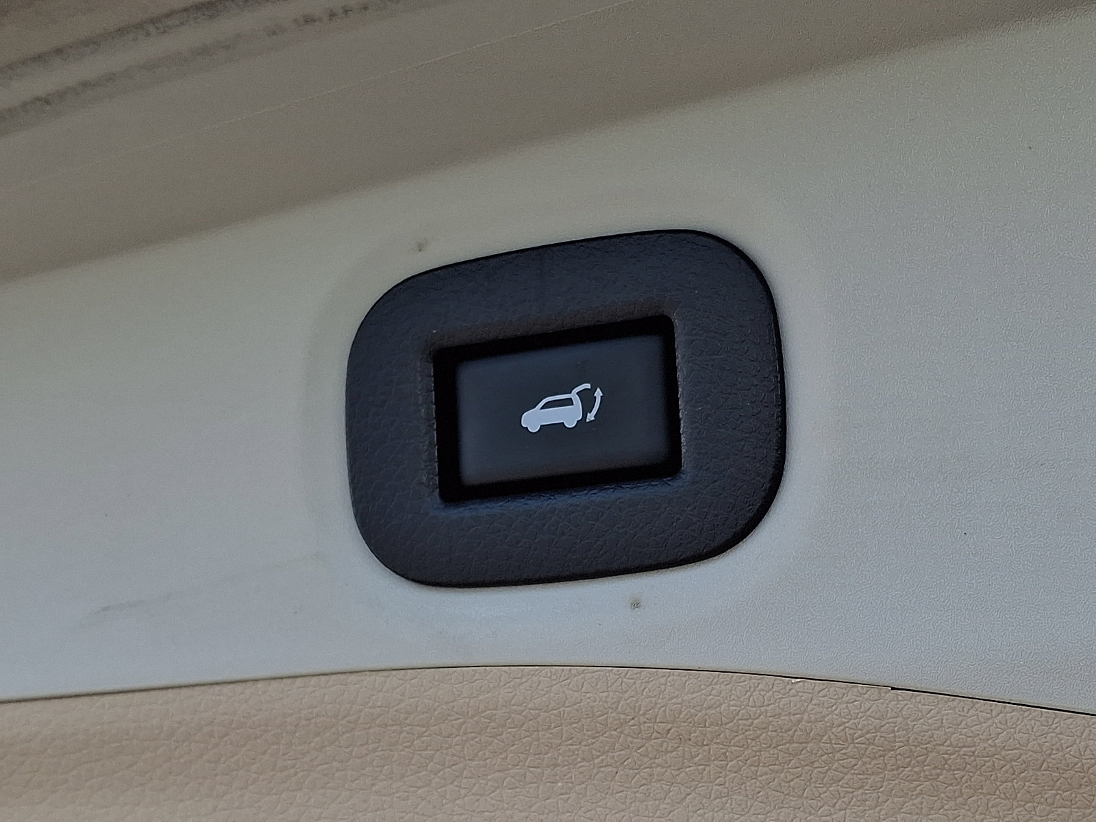 Used 2016 Nissan Rogue SV w/ SV Premium Package AWD/4WD image 31