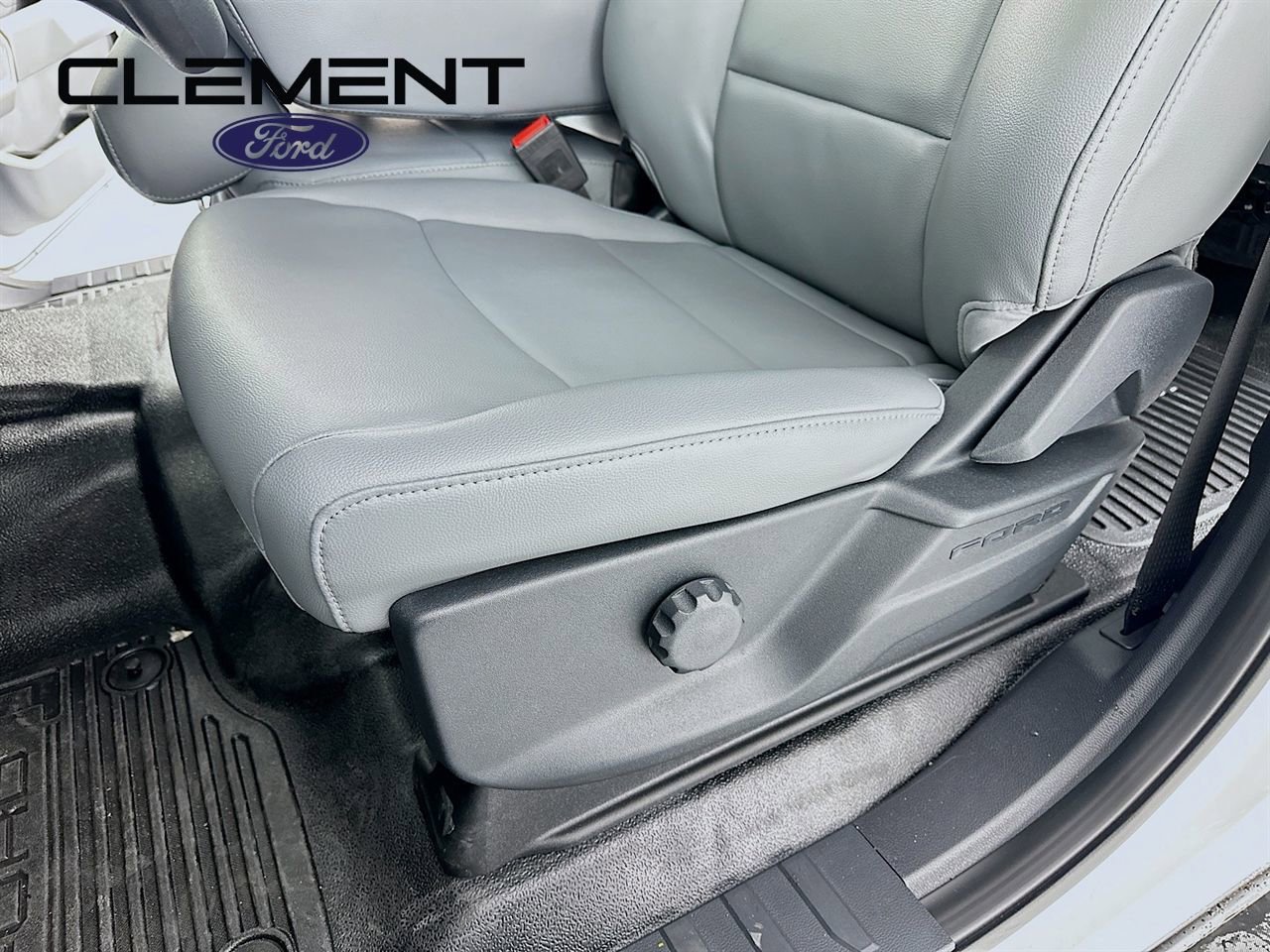 New 2026 Ford F450 XL image 25