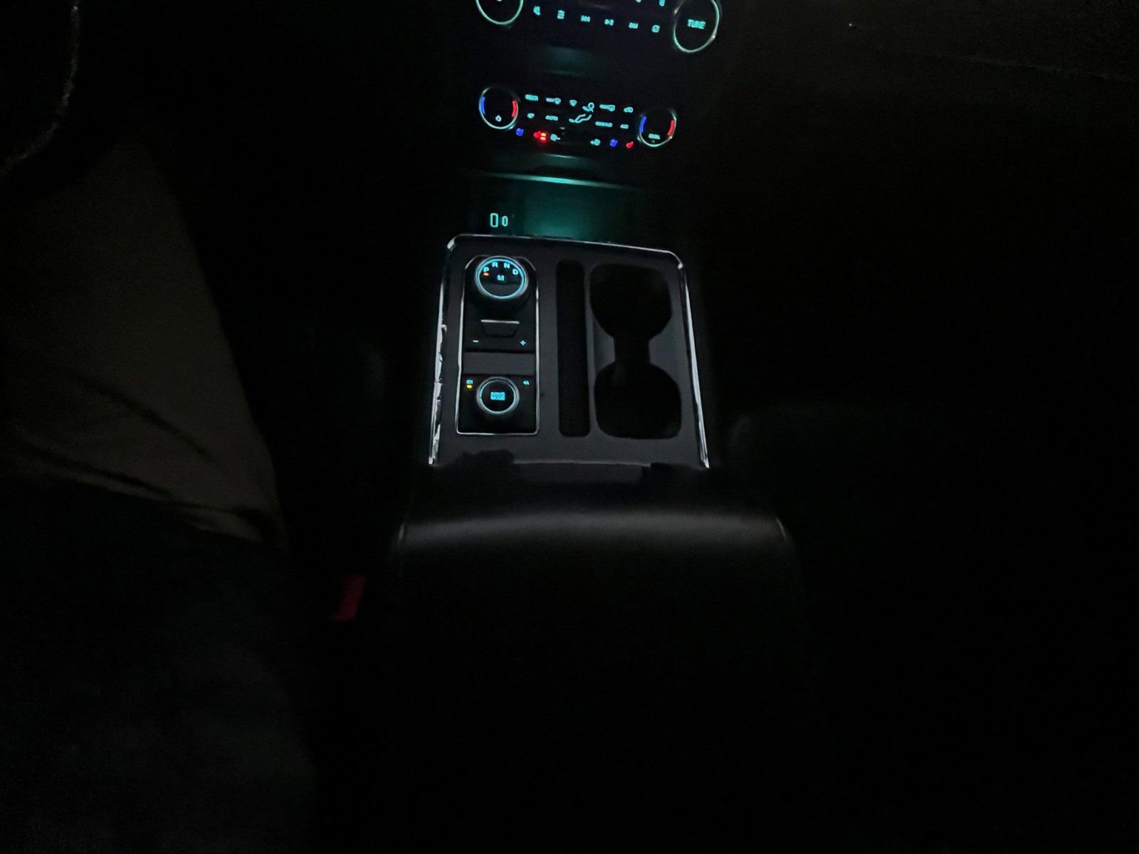 Used 2020 Ford Expedition XLT w/ Equipment Group 202A image 8