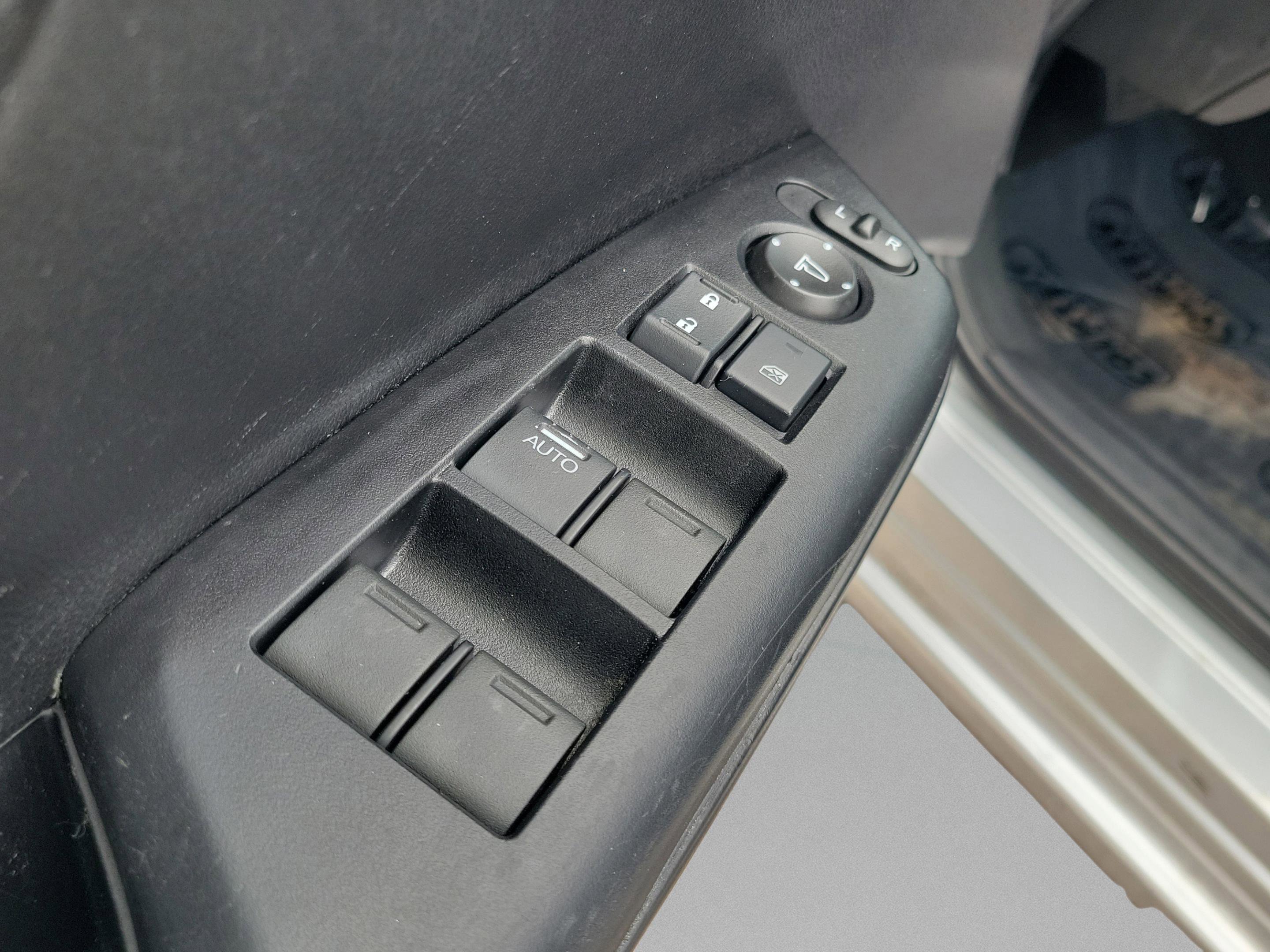 Used 2015 Honda Civic LX image 18