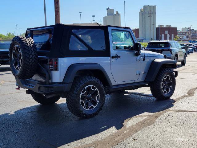 Used 2013 Jeep Wrangler Rubicon AWD/4WD image 2