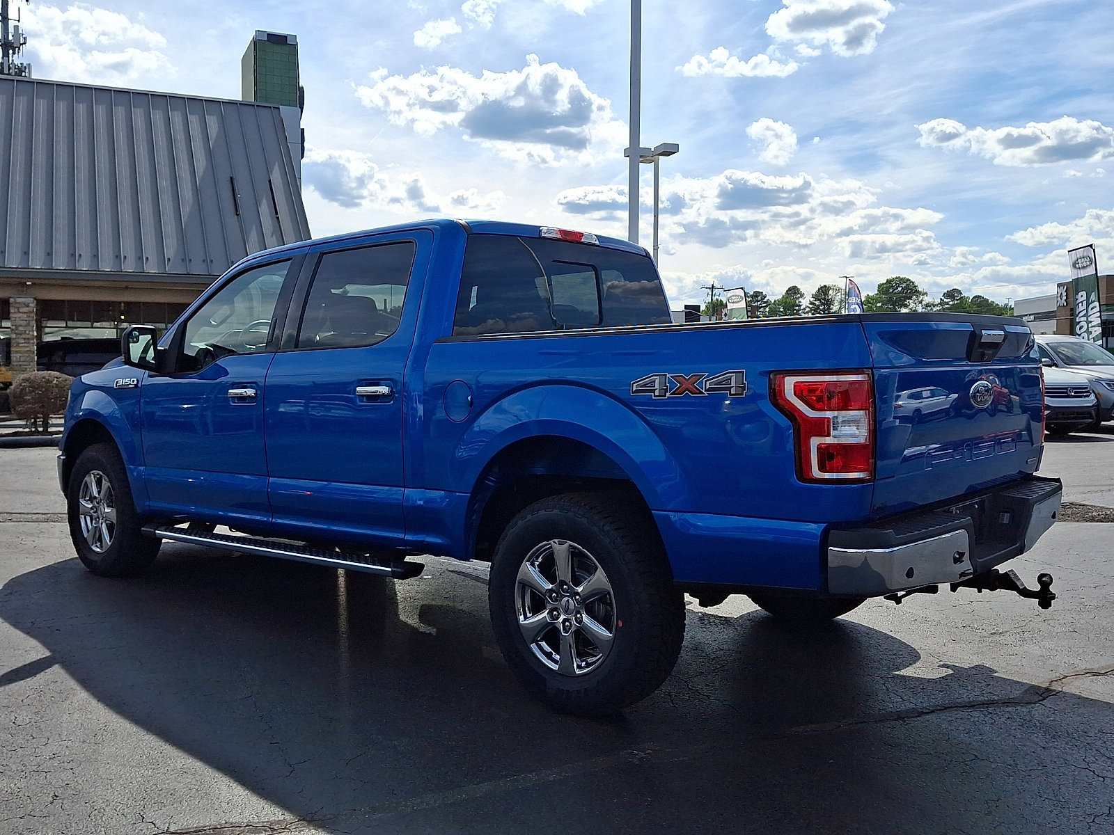 Used 2020 Ford F150 XLT w/ Equipment Group 302A Luxury AWD/4WD image 4