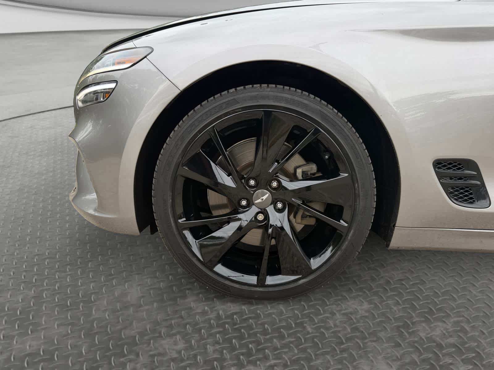Used 2022 Genesis G70 3.3T w/ Sport Advanced Package AWD/4WD image 9