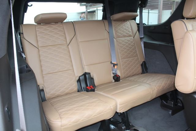 Used 2022 Cadillac Escalade Premium Luxury w/ LPO, Floor Liner Package AWD/4WD image 19