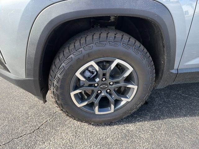 New 2026 Chevrolet Equinox ACTIV w/ Convenience Package III FWD image 20