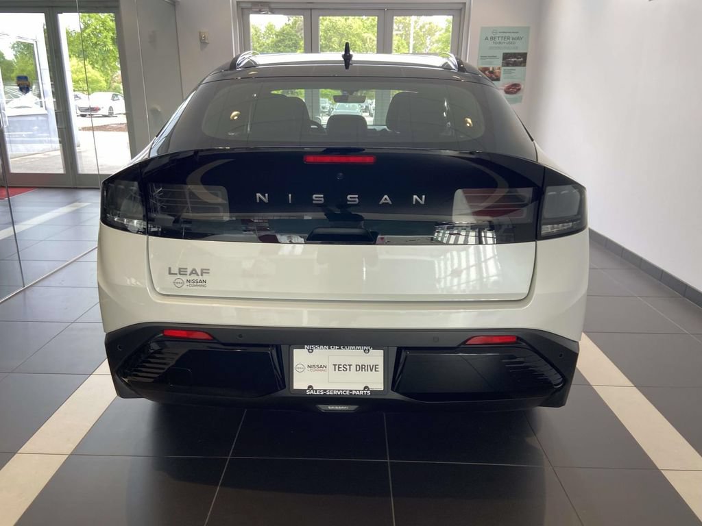 New 2026 Nissan Leaf Platinum+ FWD image 5
