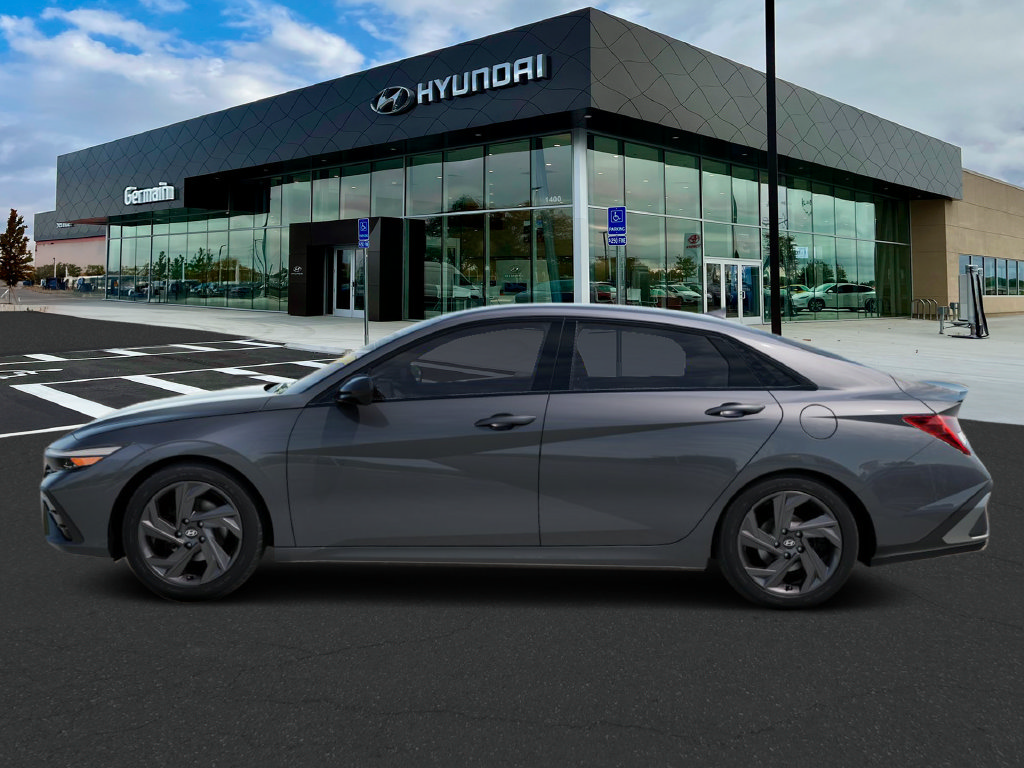 New 2026 Hyundai Elantra SEL Sport FWD image 3