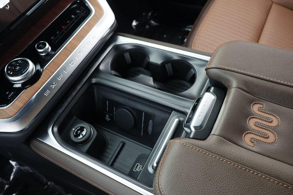 New 2027 Ford Expedition King Ranch AWD/4WD image 7