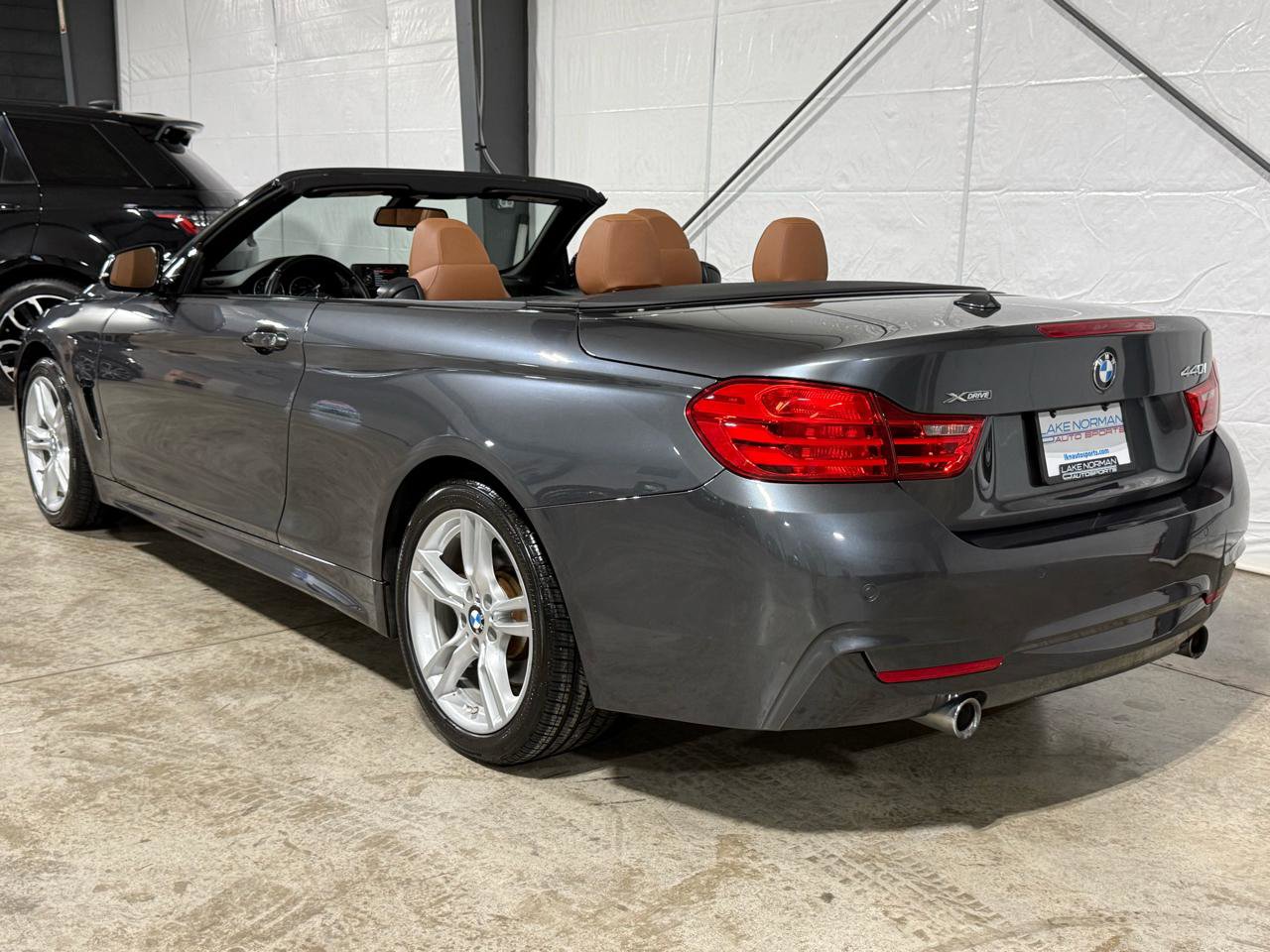 Used 2017 BMW 440i xDrive Convertible AWD/4WD image 4